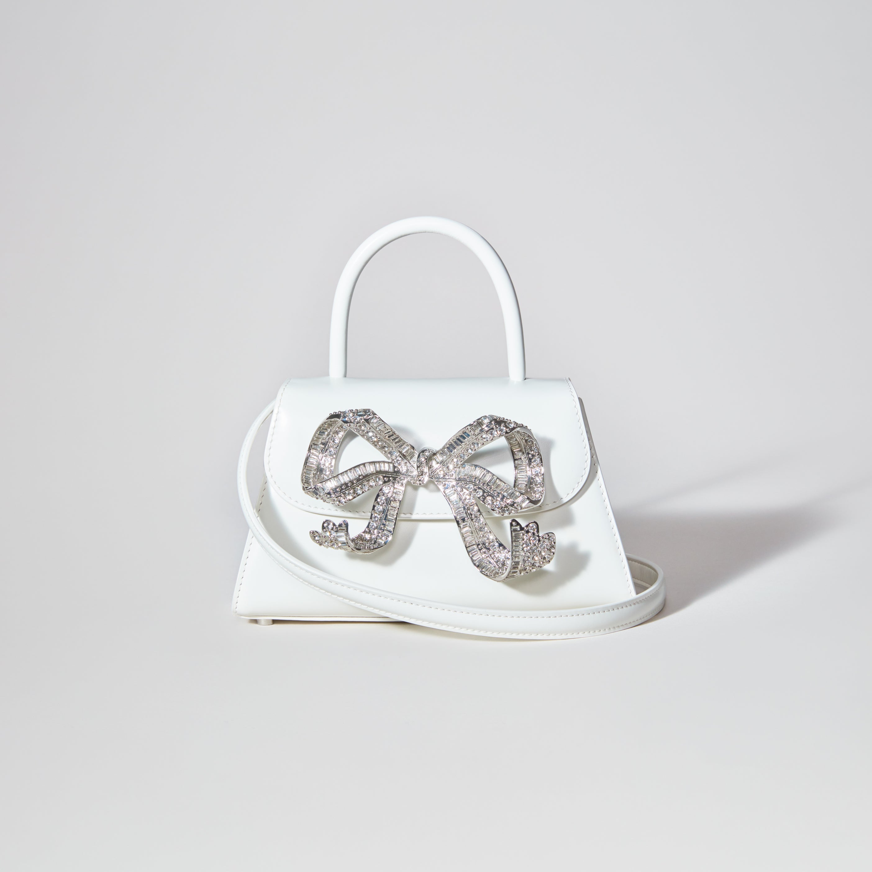 L'amor bow bag in diamante